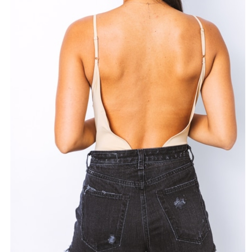 STAPLE ITEM Nude Bodysuit MUST HAVE - Picture 2 of 3